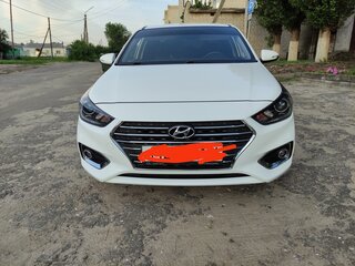 2019 Hyundai Solaris II, белый, 1650000 рублей, вид 1