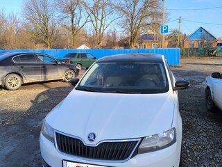 2018 Skoda Rapid I Рестайлинг, белый, 1400000 рублей, вид 1