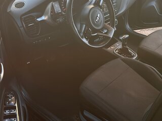 2020 Kia Rio X IV Рестайлинг, чёрный, 1320000 рублей, вид 4