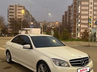 2008 Mercedes-Benz C-Класс 200 III (W204), белый, 1300000 рублей, вид 1