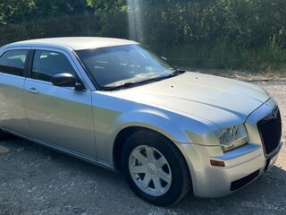 2005 Chrysler 300C I, серебристый, 1050000 рублей, вид 2