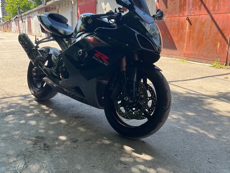 2005 Suzuki GSX-R 1000, чёрный, 690000 рублей, вид 4