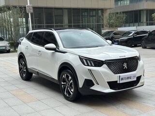 2022 Peugeot 2008 II, белый, 1201000 рублей, вид 4
