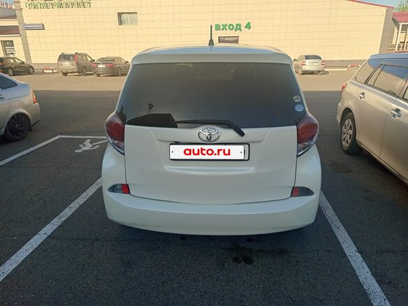 2016 Toyota Ractis II, белый, 900000 рублей - вид 3