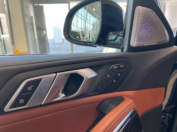 2026 BMW X6 40d III (G06) Рестайлинг, чёрный, 17490000 рублей - вид 22