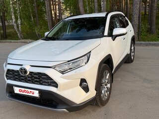 2022 Toyota RAV4 V (XA50), белый, 3750000 рублей, вид 1