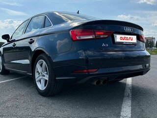 2016 Audi A3 III (8V) Рестайлинг, синий, 1650000 рублей, вид 4