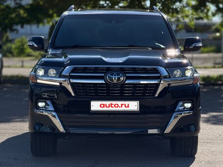 2020 Toyota Land Cruiser 200 Series Рестайлинг 2, чёрный, 8750000 рублей, вид 1