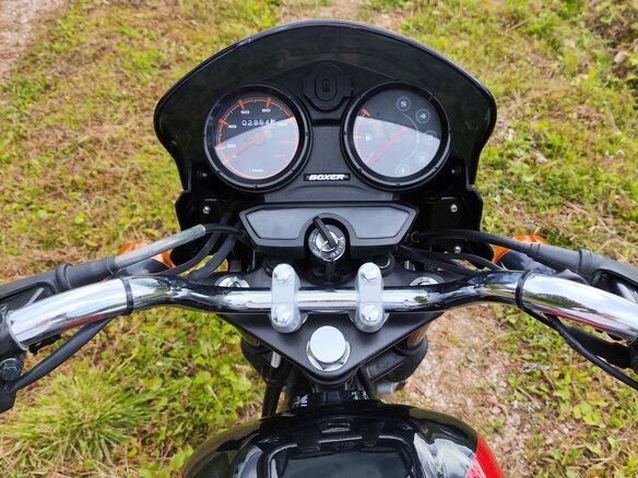 2023 Bajaj Boxer BM 125, чёрный, 100000 рублей - вид 3