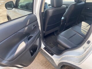 2015 Mitsubishi Outlander III Рестайлинг, белый, 1290000 рублей, вид 5