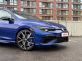 2021 Volkswagen Golf R VIII, синий, 3800000 рублей - вид 4