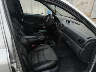 2001 Skoda Octavia I (A4) Рестайлинг, белый, 500000 рублей, вид 5