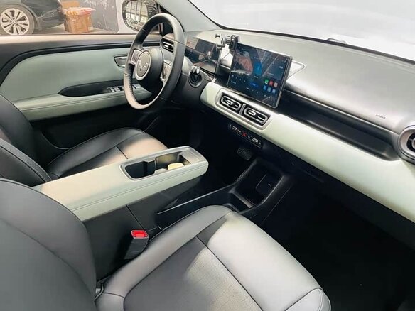 2024 Wuling Binguo 37.9 kWh, белый - вид 19