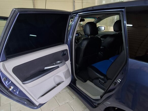 2008 Mitsubishi Grandis I, синий, 870000 рублей - вид 26