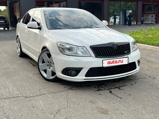 2012 Skoda Octavia RS II Рестайлинг, белый, 940000 рублей, вид 1