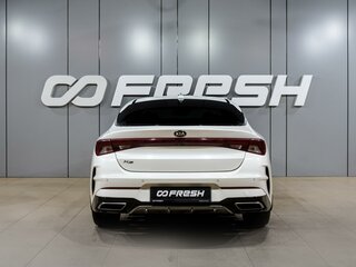 2021 Kia K5 III, белый, 2644000 рублей, вид 4