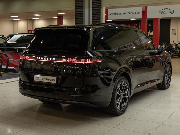 2026 Lynk & Co 900, чёрный - вид 4