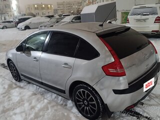 2010 Citroen C4 I Рестайлинг, серебристый, 340000 рублей, вид 4
