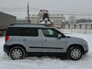 2010 Skoda Yeti I, серый, 640000 рублей, вид 2