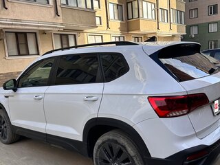 2021 Volkswagen Taos I, белый, 2000000 рублей, вид 4