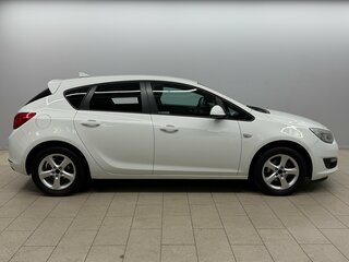 2014 Opel Astra J Рестайлинг, белый, 680000 рублей, вид 5