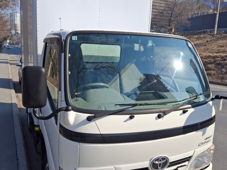 2015 Toyota Dyna, белый, 3150000 рублей, вид 1