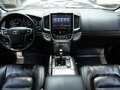 2017 Toyota Land Cruiser 200 Series Рестайлинг 2, синий, 5750000 рублей - вид 9