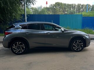 2017 Infiniti Q30, серый, 2050000 рублей, вид 3