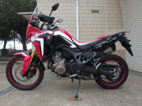 2017 Honda CRF 1000L Africa Twin, красный, 1150000 рублей, вид 1