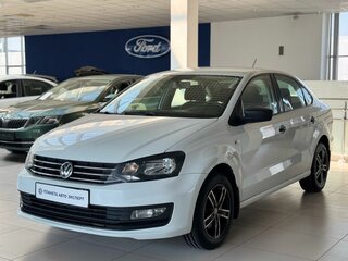 2019 Volkswagen Polo V Рестайлинг, белый, 1010000 рублей, вид 1