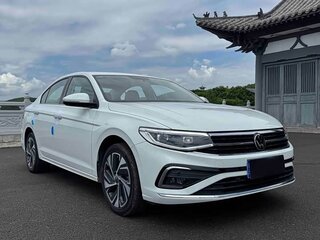 2023 Volkswagen Bora IV (China Market) Рестайлинг, белый, 1150000 рублей, вид 3