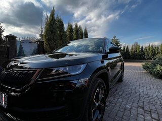 2020 Skoda Kodiaq I, чёрный, 3490000 рублей, вид 3