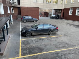 2011 Mercedes-Benz E-Класс 350 IV (W212, S212, C207), чёрный, 1670000 рублей, вид 3