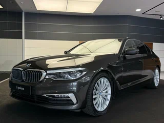 2018 BMW 5 серии 530i xDrive VII (G30/G31/G38), коричневый, 3300000 рублей, вид 1