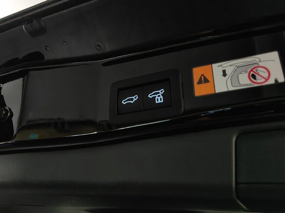 2026 Toyota RAV4 VI (XA60), чёрный - вид 24