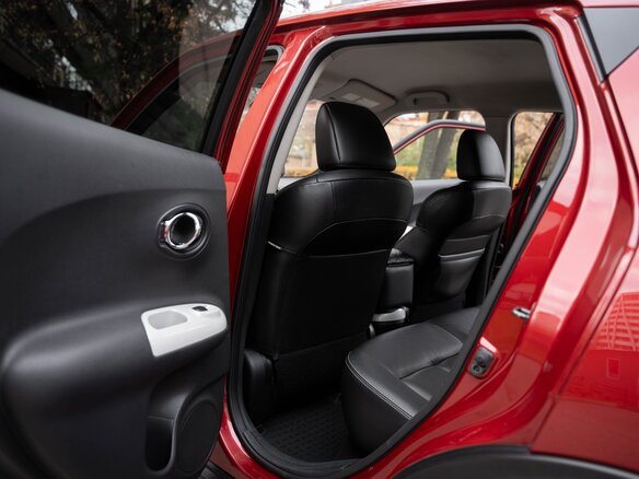 2012 Nissan Juke I, красный - вид 20