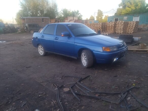 2002 Lada (ВАЗ) 2110, синий - вид 4