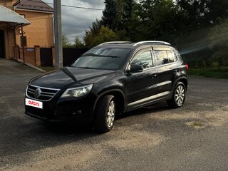 2011 Volkswagen Tiguan I, чёрный, 890000 рублей, вид 2