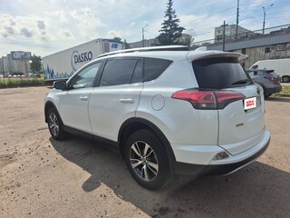 2019 Toyota RAV4 IV (XA40) Рестайлинг, белый, 2068000 рублей, вид 4