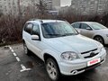 2013 Chevrolet Niva I Рестайлинг, белый, 500000 рублей - вид 1