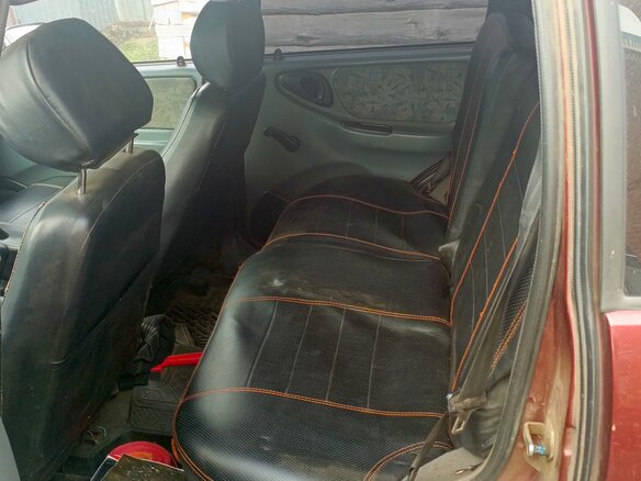 2003 Chevrolet Niva I, красный, 150000 рублей - вид 4