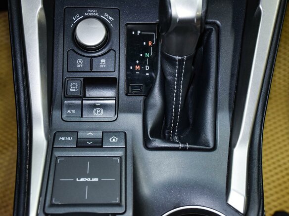 2016 Lexus NX 200 I, красный - вид 22