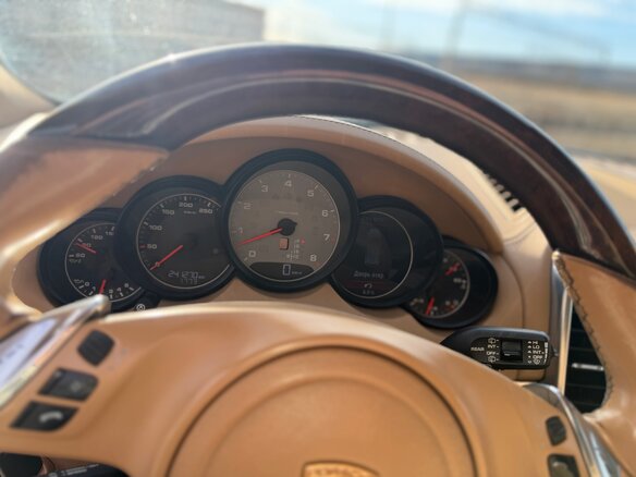 2011 Porsche Cayenne S II (958), белый, 2450000 рублей - вид 7