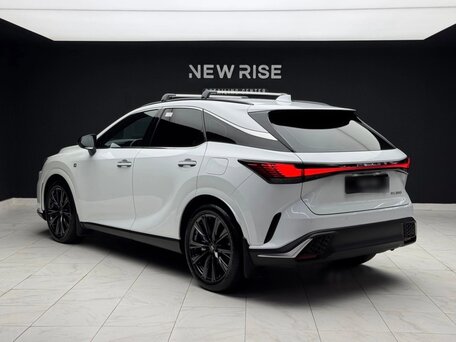 2023 Lexus RX 350 V, белый, 7500077 рублей, вид 4