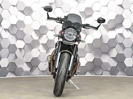 2022 Triumph Speed Twin, красный, 999000 рублей, вид 5