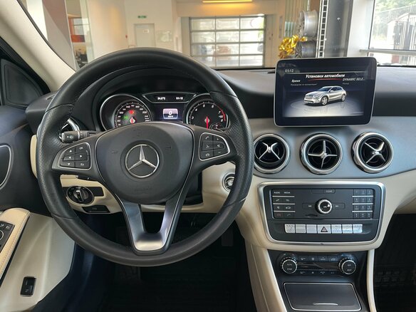 2018 Mercedes-Benz GLA 200 I (X156) Рестайлинг, чёрный, 3000000 рублей - вид 7