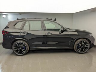 2025 BMW X5 40i IV (G05/G18) Рестайлинг, чёрный, 14990000 рублей, вид 4