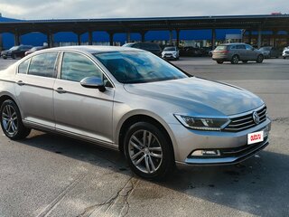 2017 Volkswagen Passat DSG6 B8, серебристый, 1850000 рублей, вид 3