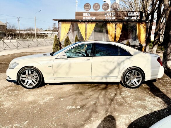 2011 Mercedes-Benz S-Класс 500 V (W221) Рестайлинг, белый, 1600000 рублей - вид 6