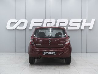 2011 Renault Sandero I, красный, 560000 рублей, вид 4